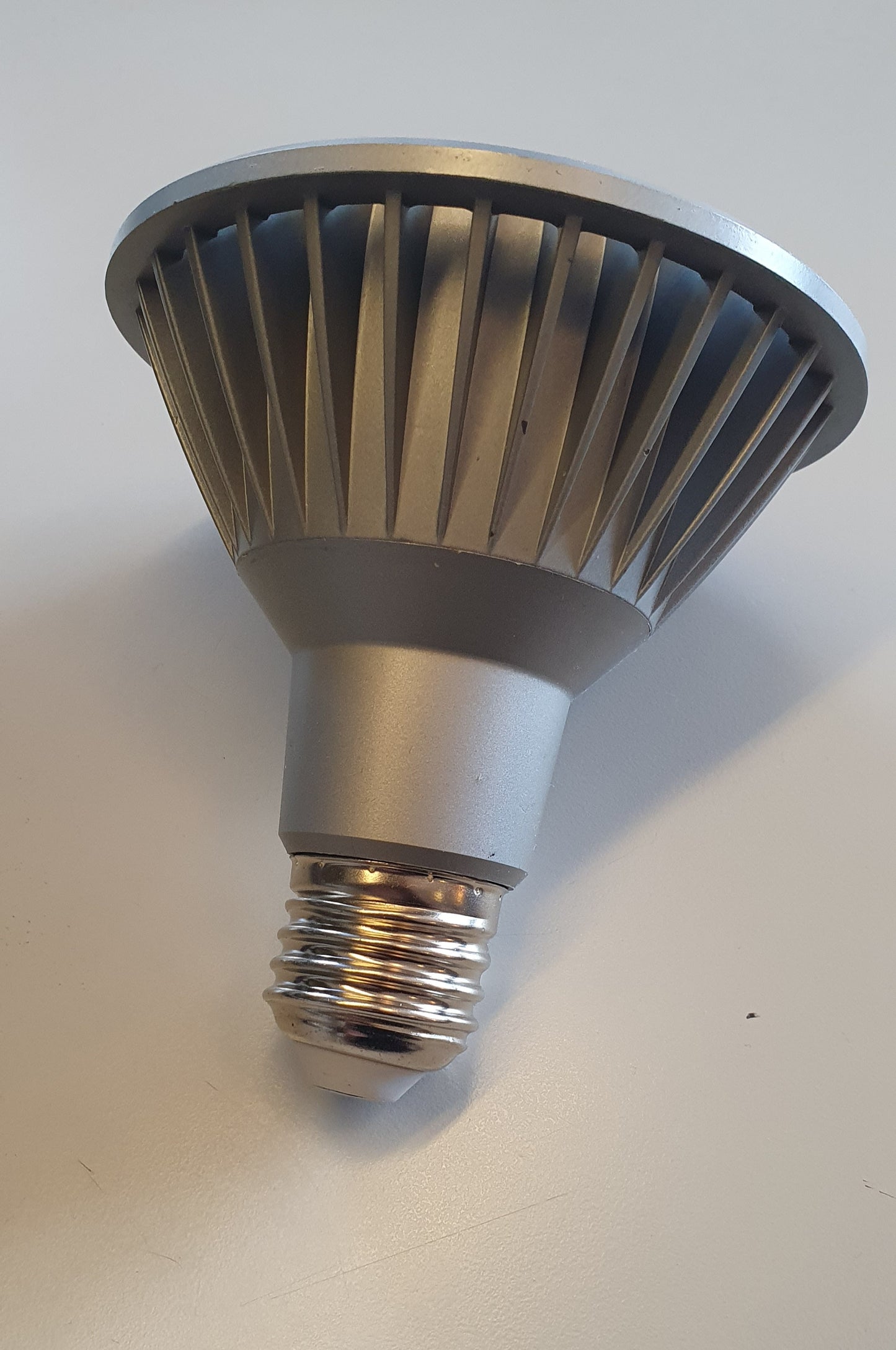 LED-lampa E27 Spotlight Dimbar