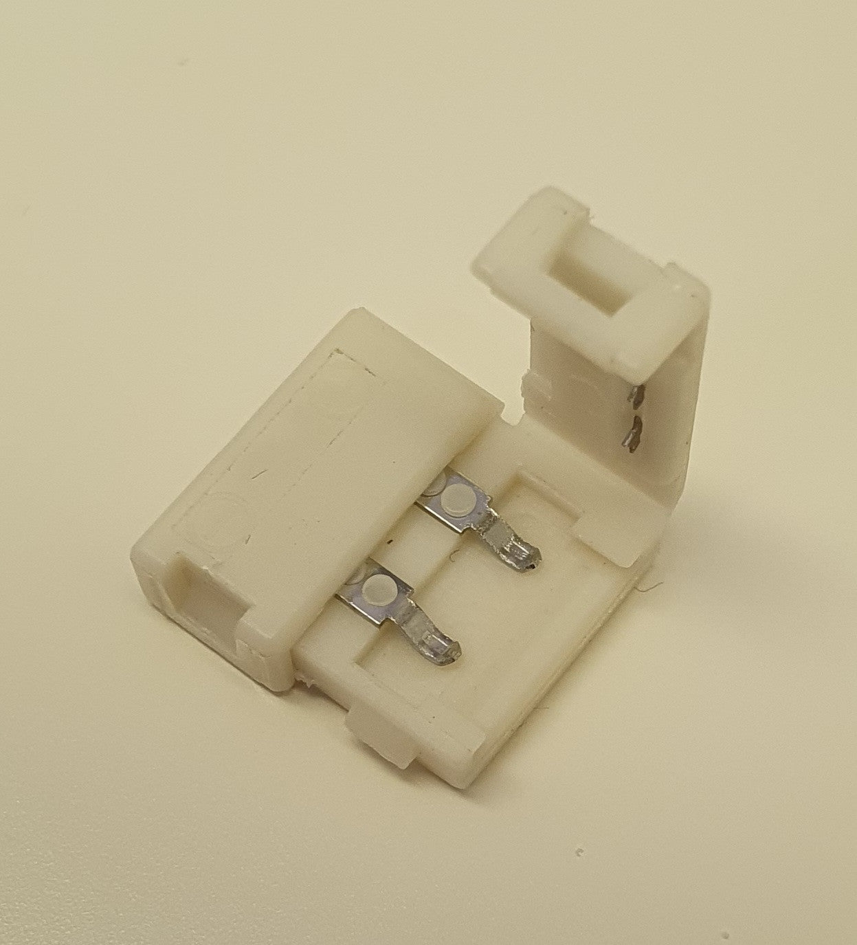 Skarvkontakt, lödfri, till LED-tejp S6