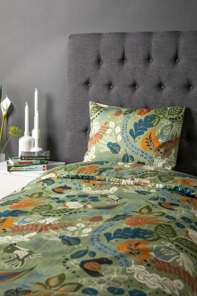 Stormhagen Satin