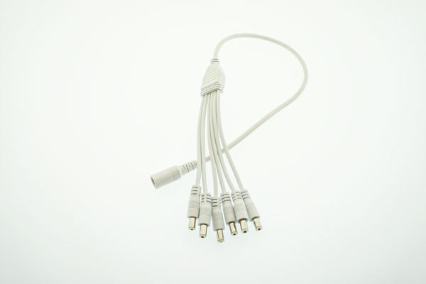 6-vägs vit splitter/fördelningskabel 2,1mm DC-plugg