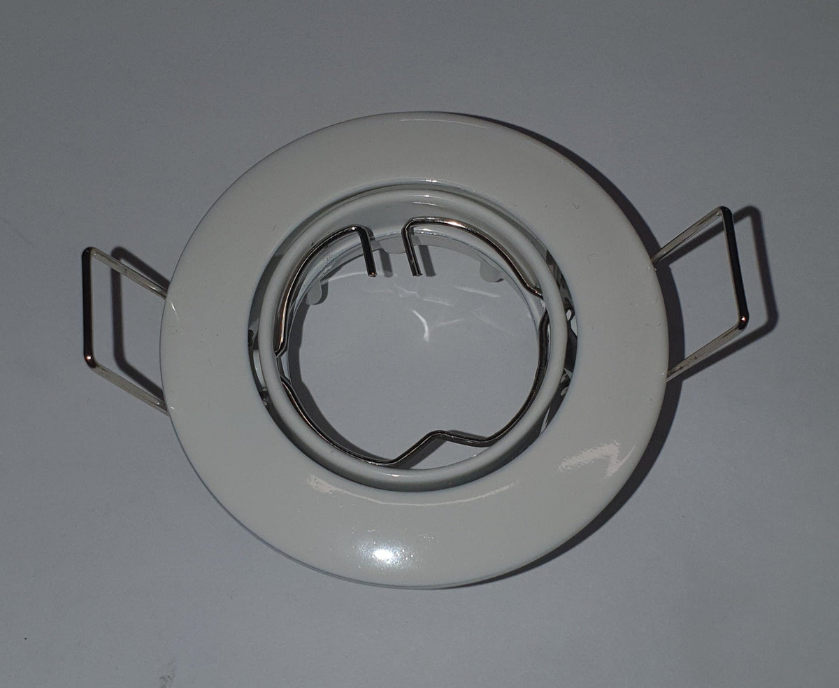 Designlight D3259W vit MR11-downlight med vinklingsbar insats och fjäderfästen | Molectric