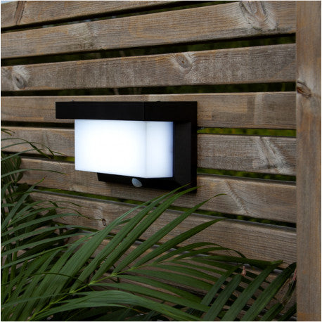 SOLCELLSSPOTLIGHT VALLA