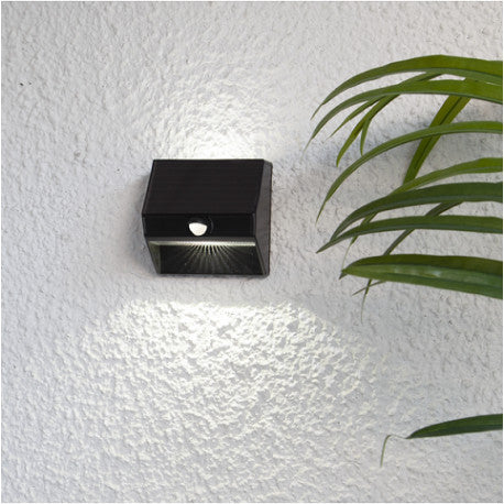 SOLCELLSVÄGGLYKTA WALLY 50/5 LUMEN