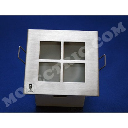 Square trapp och väggbelysning